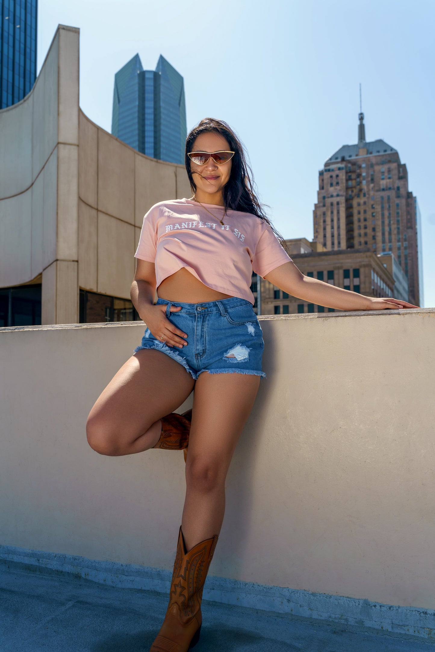 Manifest It Sis Crop Tee