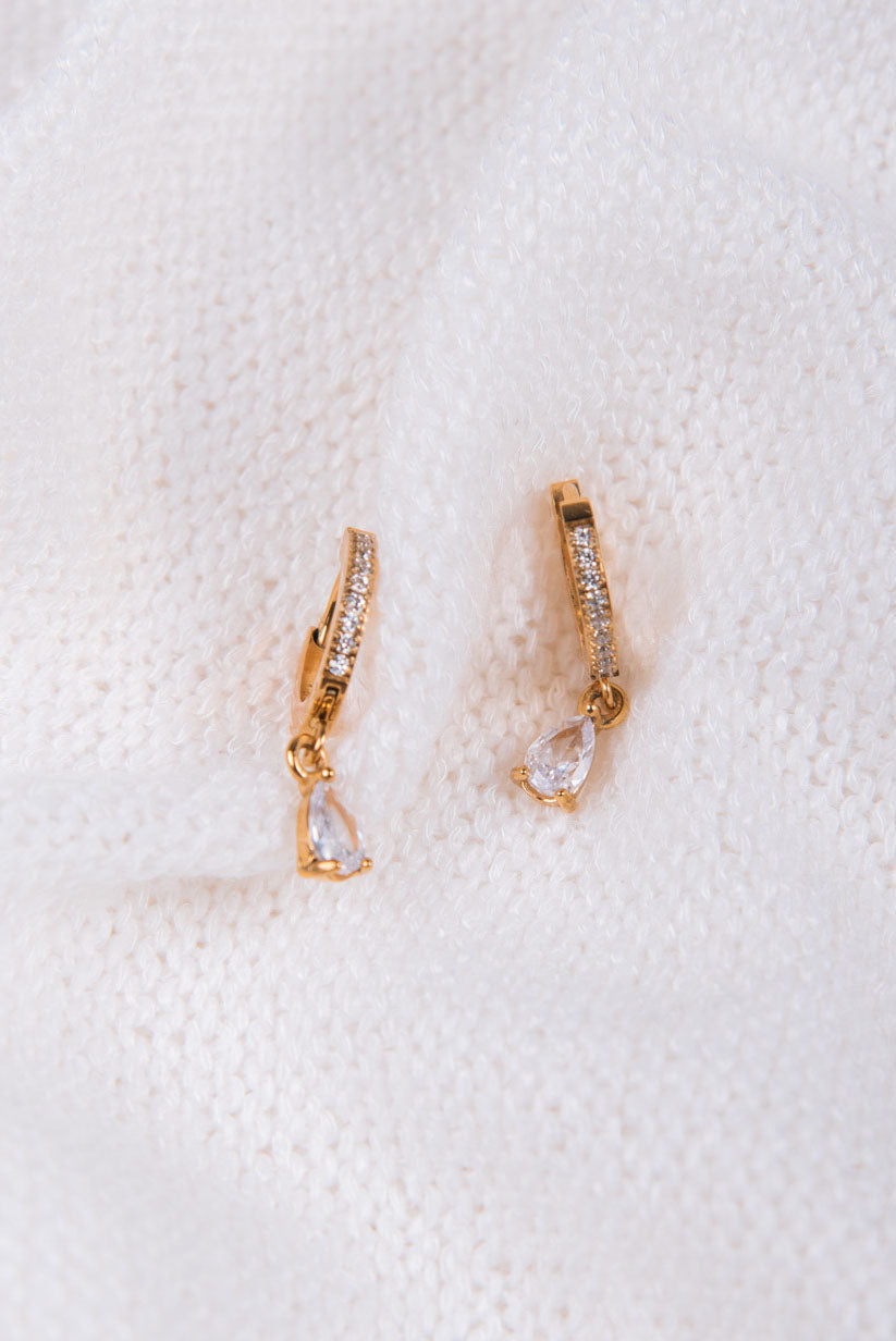Raindrop Dainty Hoops