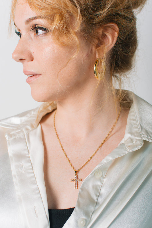 Cross Pendant Necklace