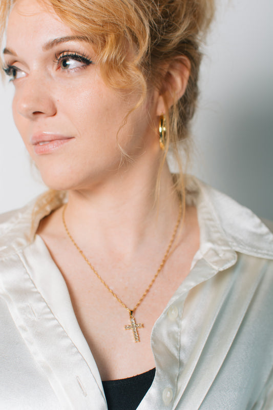 Cross Pendant Necklace