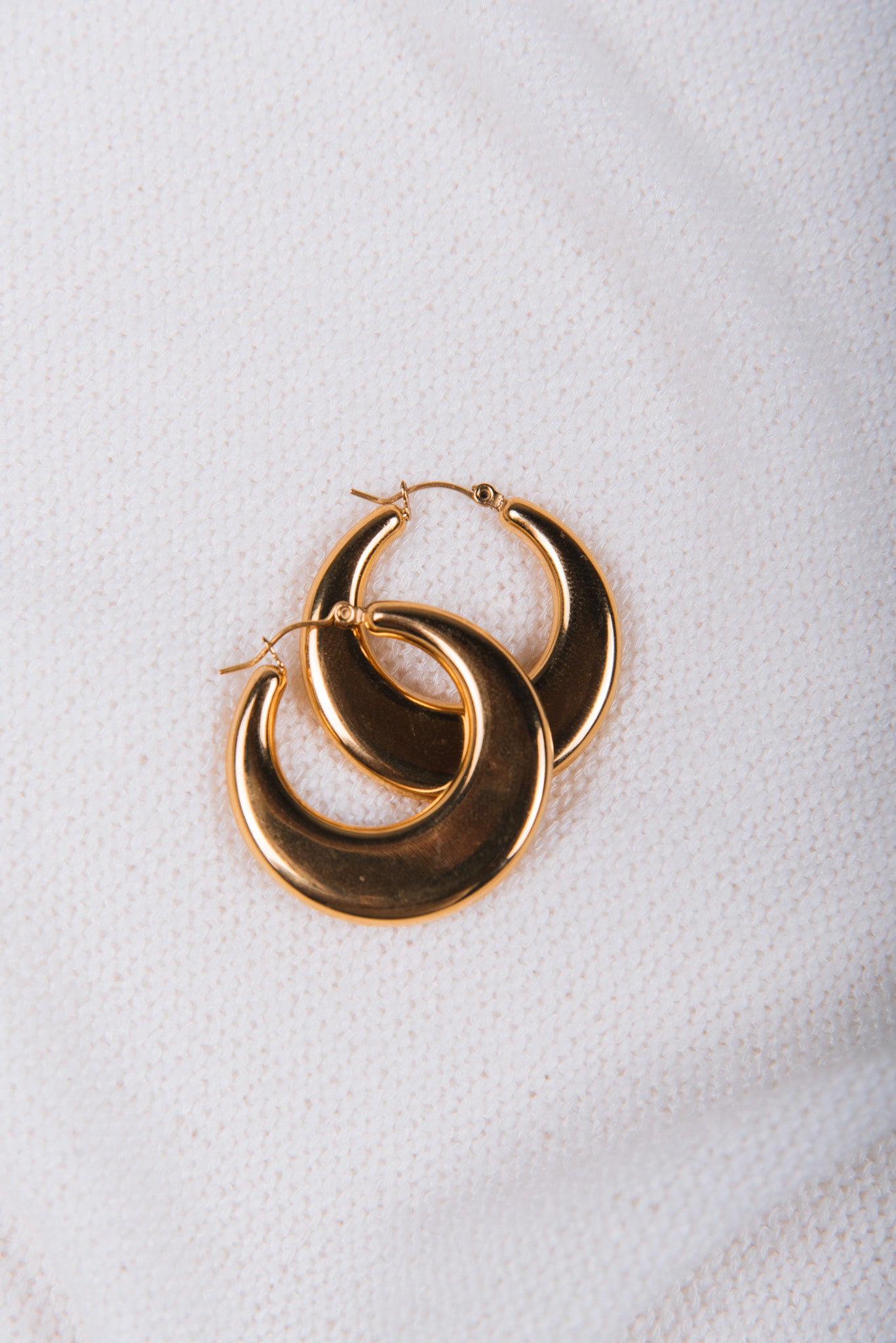 Clara Hoops