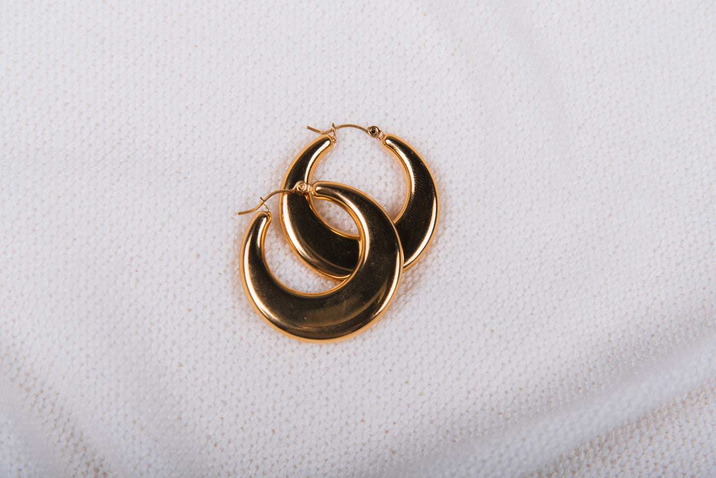 Clara Hoops
